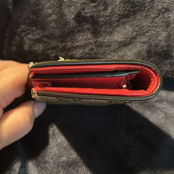 Gucci “Love” Coated Canvas Wallet - Picture 5 of 10